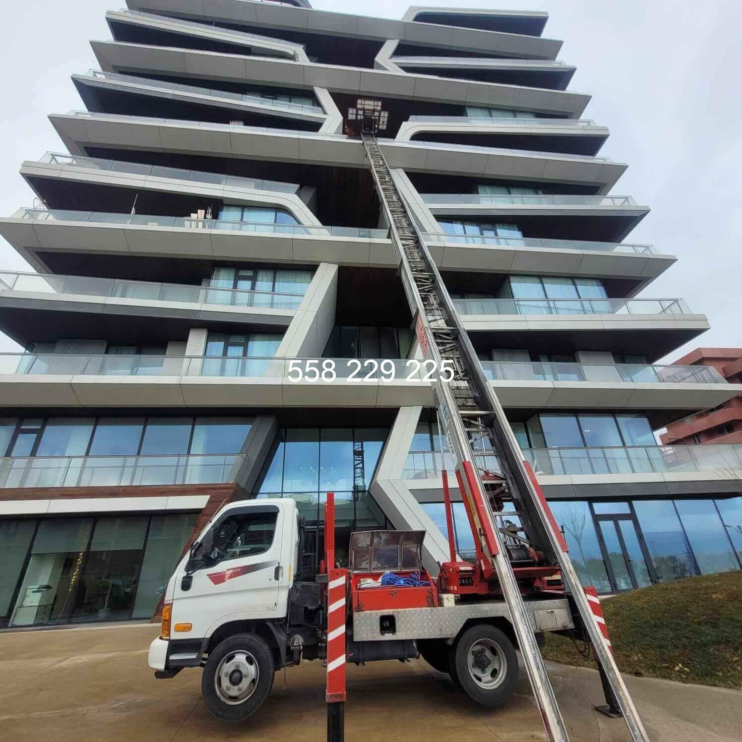 ამწე, ამწე ლიფტი, ამწე ჟირაფი.